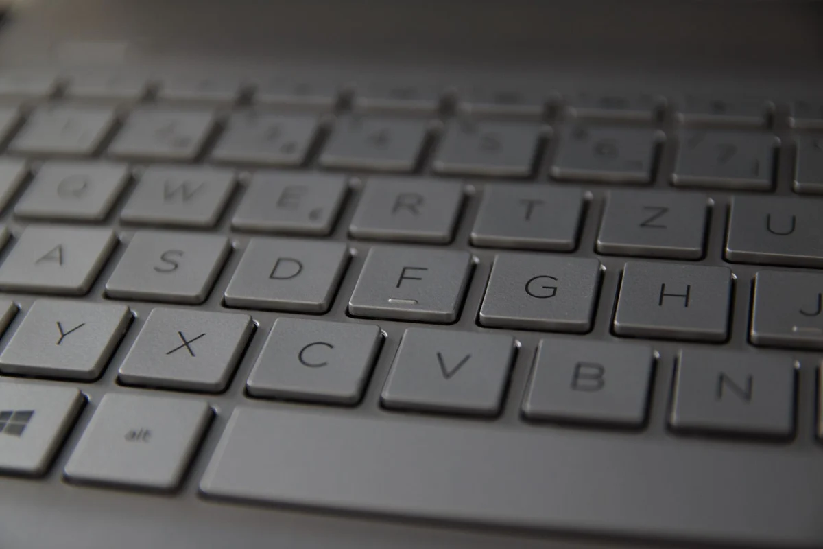 German laptop keyboard with a QWERTZ layout
