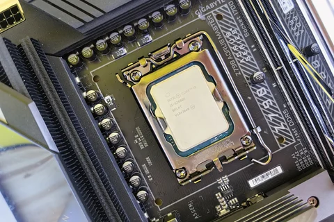 Processor in a motherboard socket